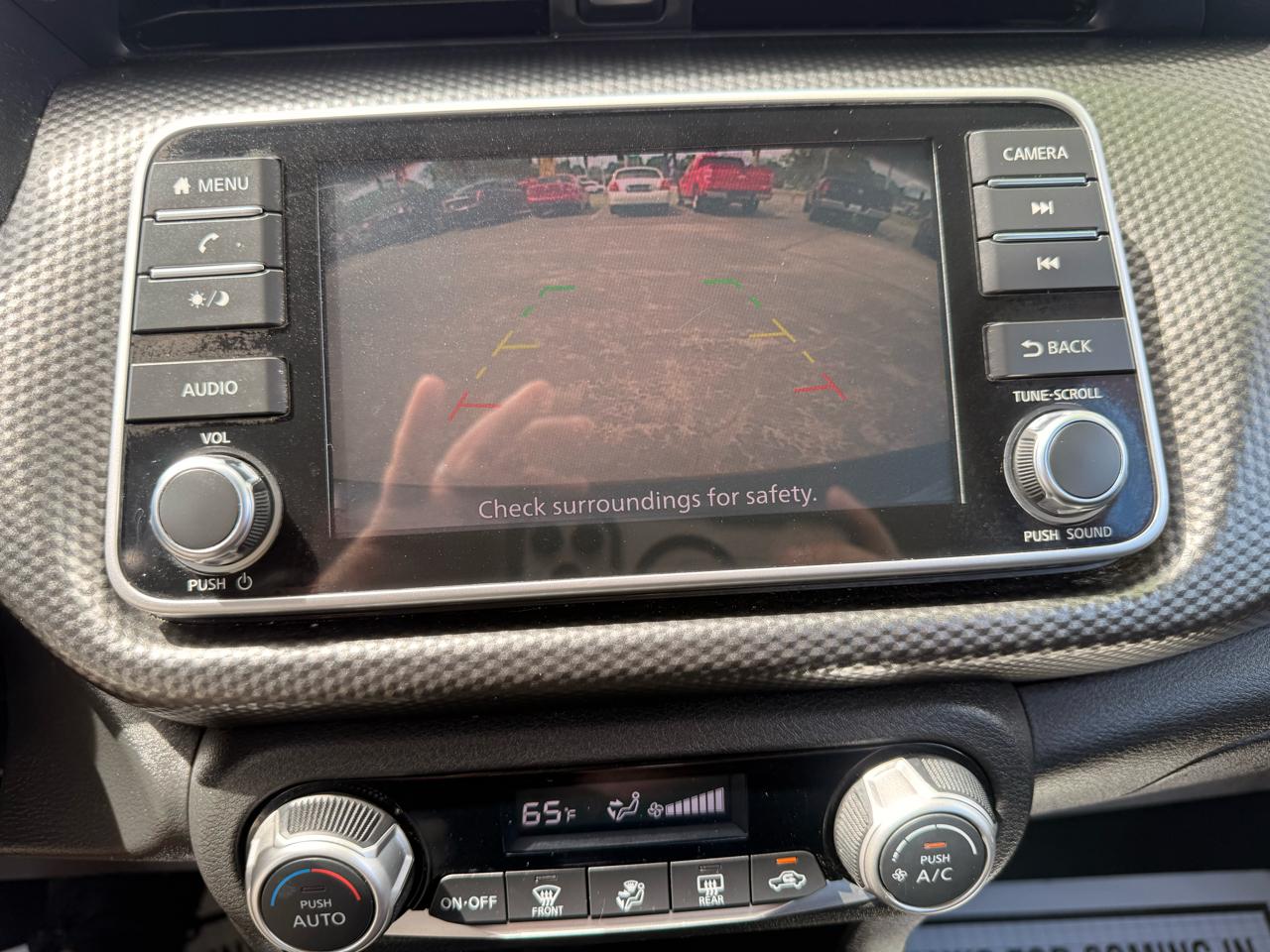 Nissan Kicks SV FWD 2019