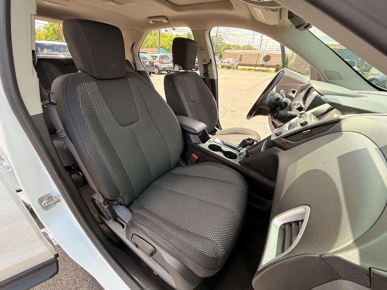 Chevrolet Equinox FWD 4dr LT w/1LT 2017
