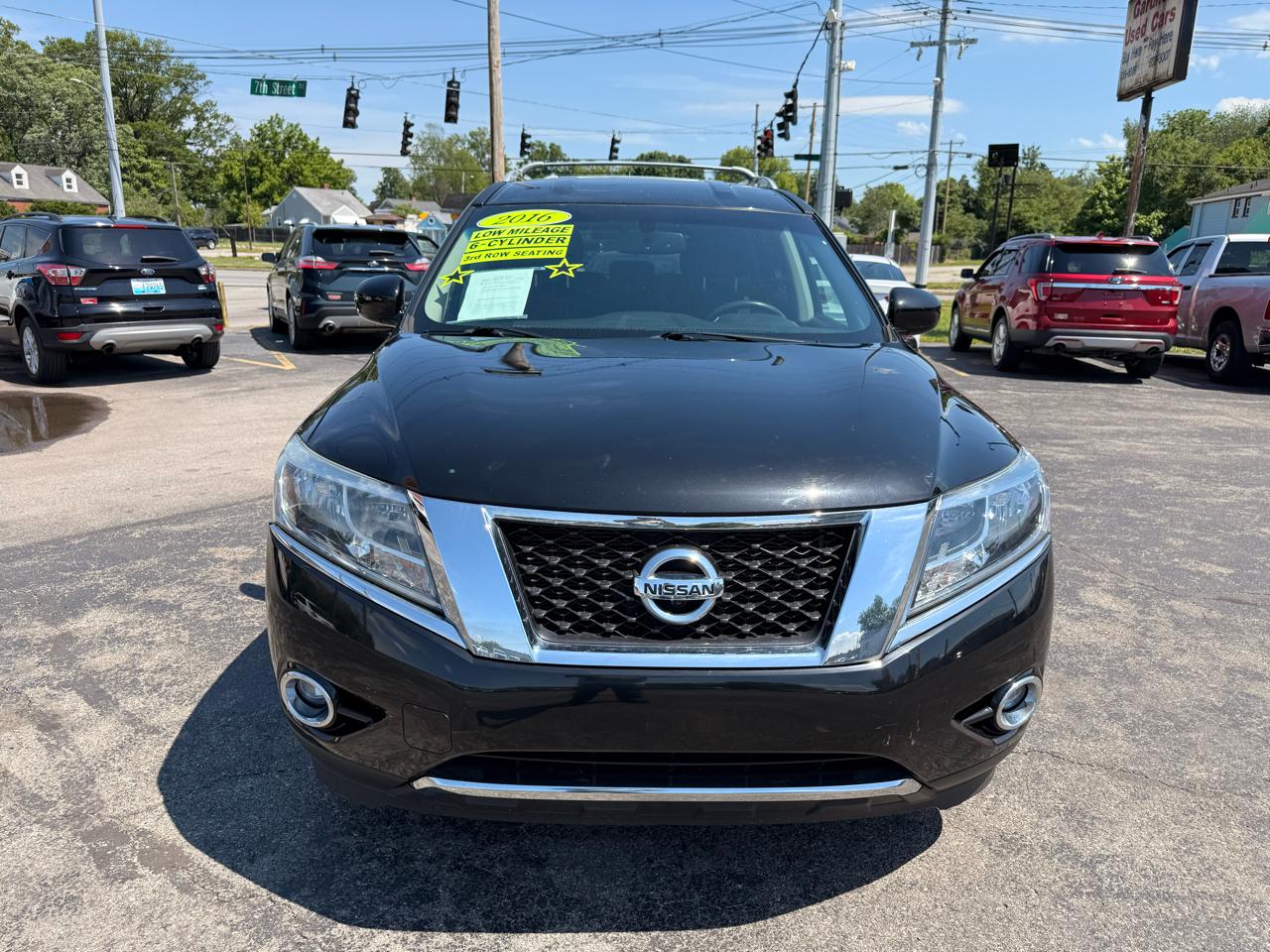 Nissan Pathfinder 4WD 4dr SV 2016