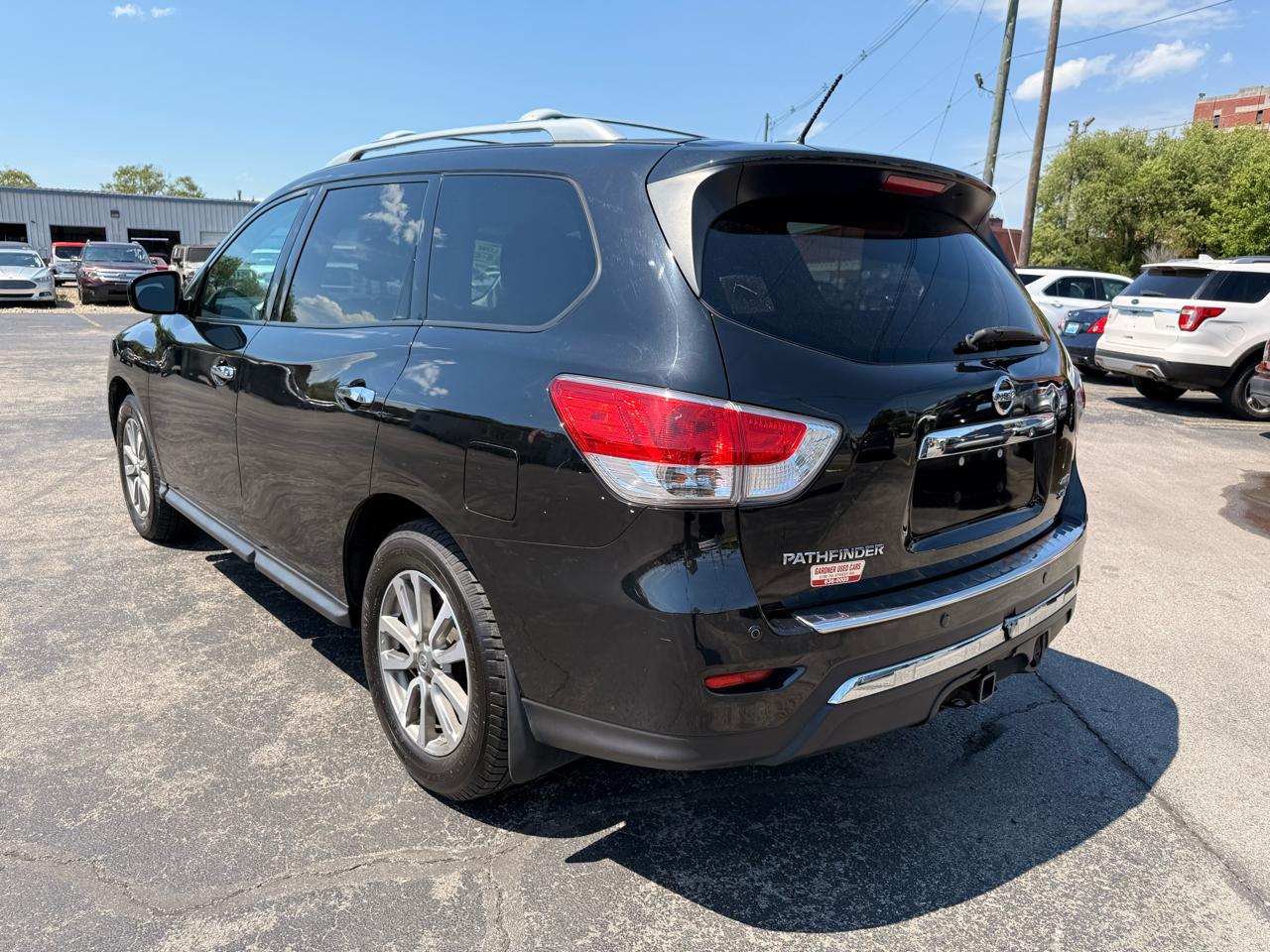 Nissan Pathfinder 4WD 4dr SV 2016