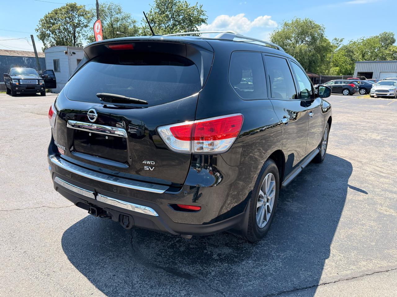 Nissan Pathfinder 4WD 4dr SV 2016