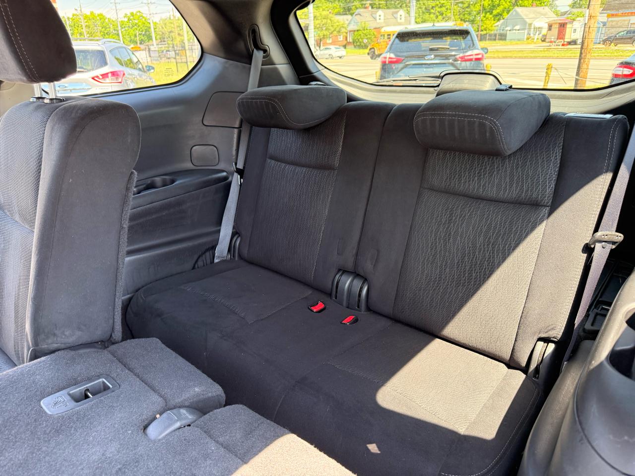 Nissan Pathfinder 4WD 4dr SV 2016