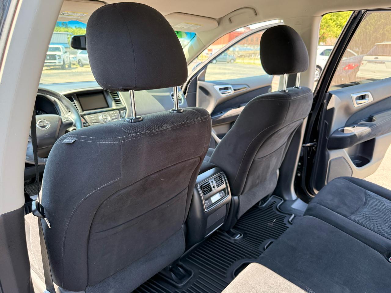 Nissan Pathfinder 4WD 4dr SV 2016