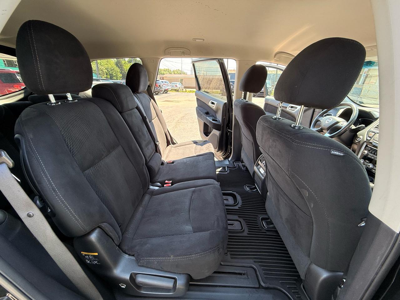 Nissan Pathfinder 4WD 4dr SV 2016