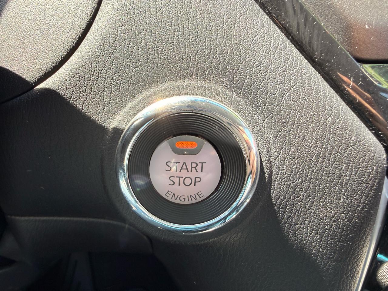 Nissan Pathfinder 4WD 4dr SV 2016