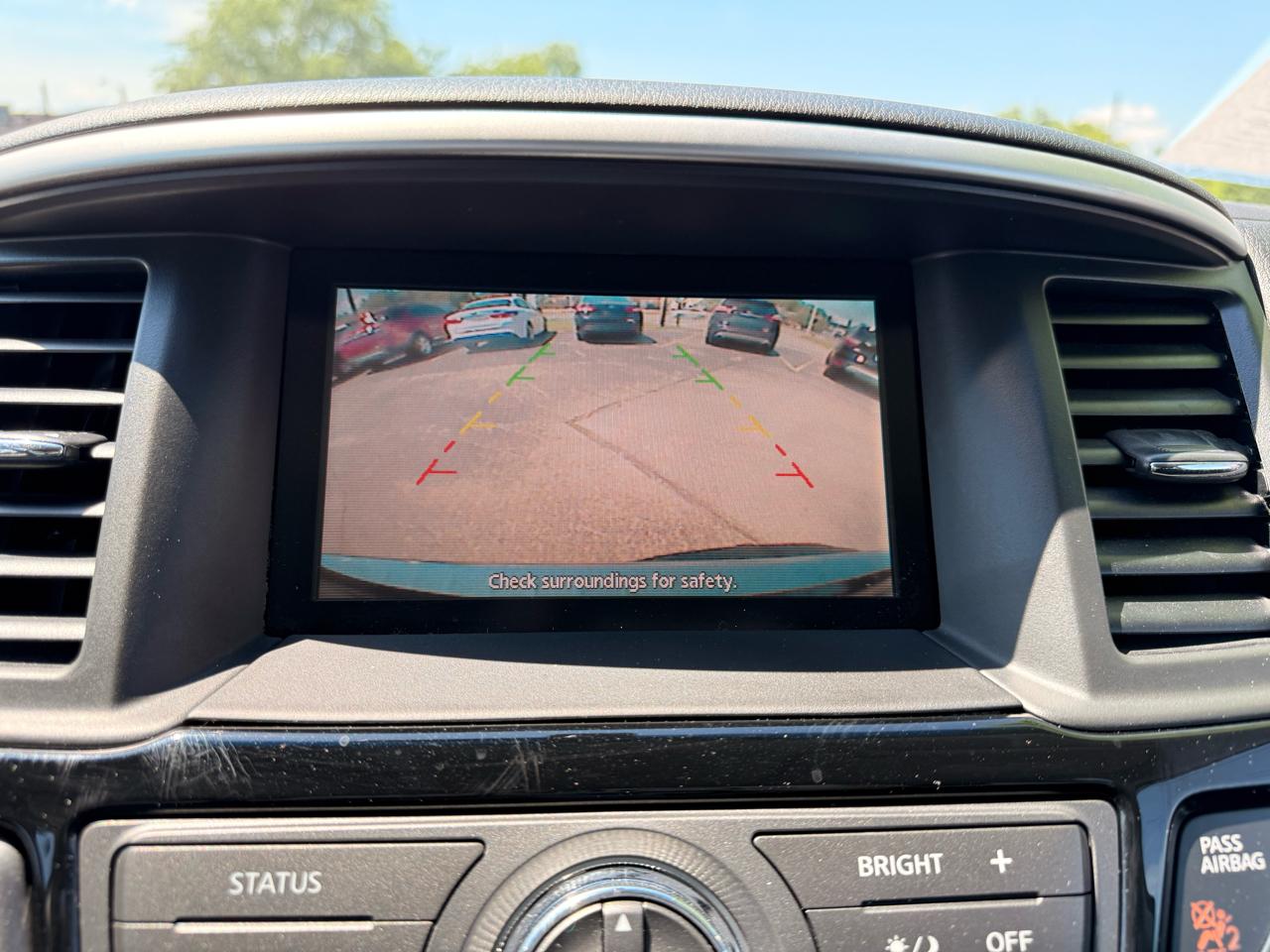 Nissan Pathfinder 4WD 4dr SV 2016