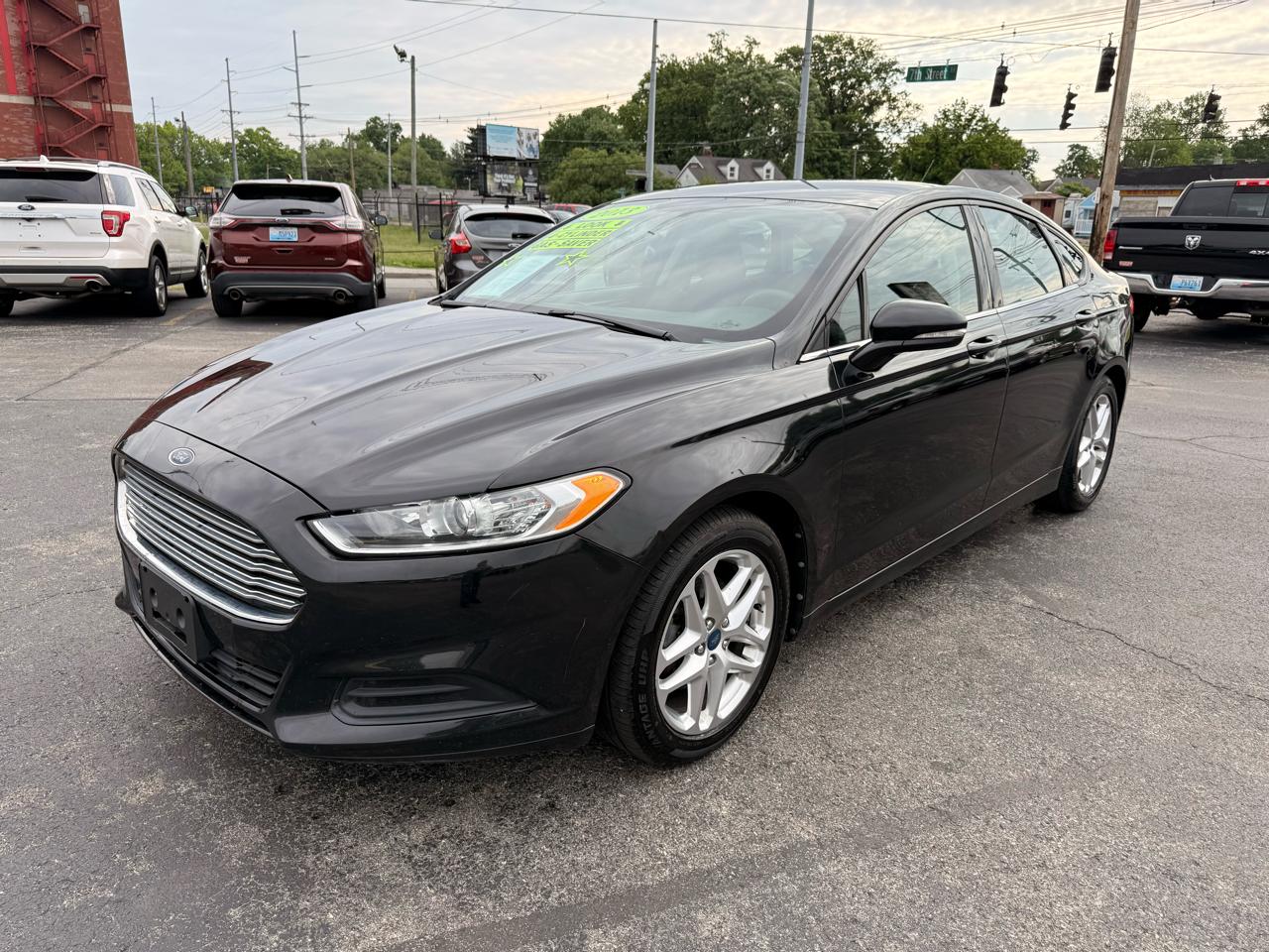 Ford Fusion 4dr Sdn SE FWD 2013