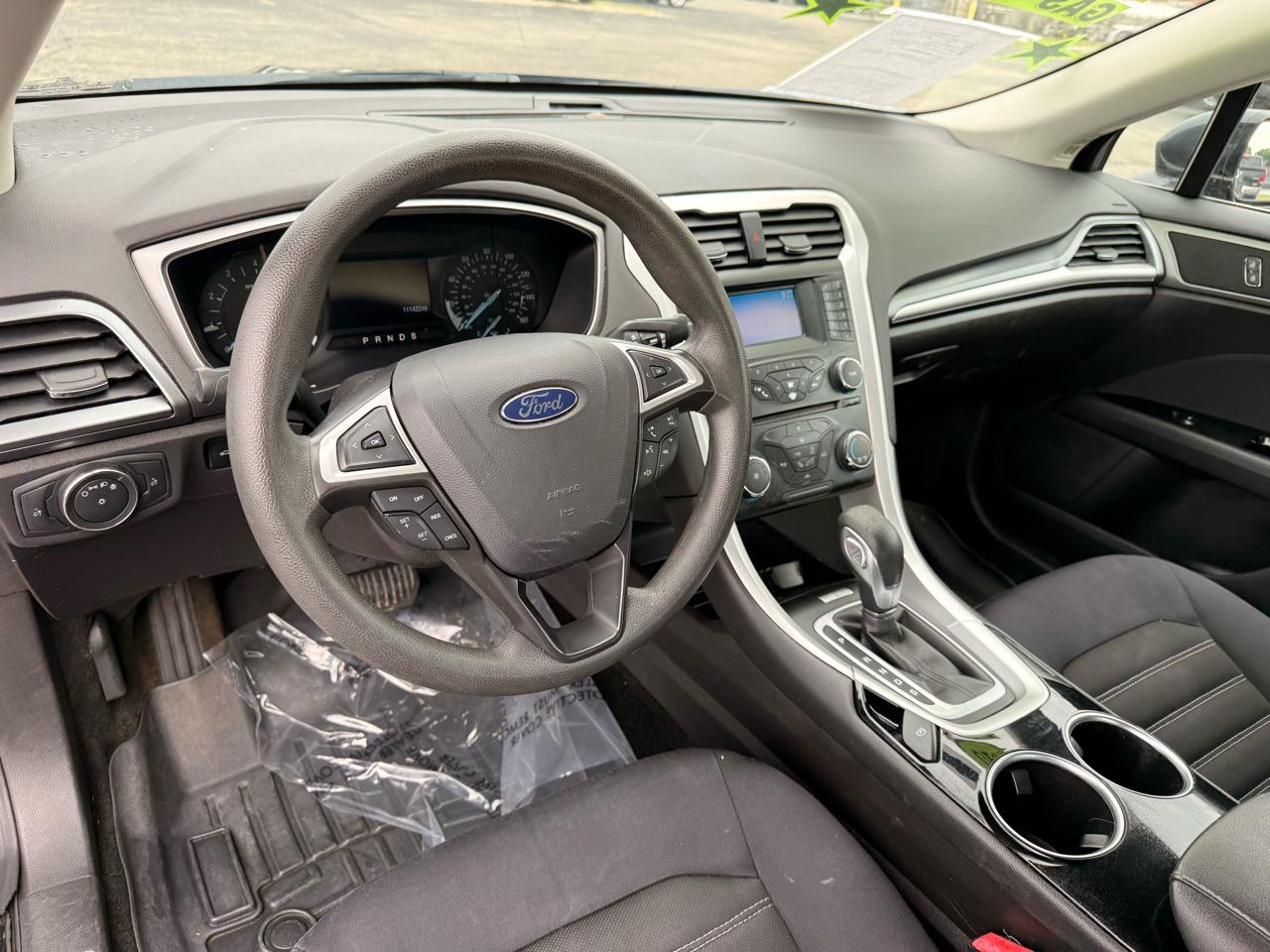 Ford Fusion 4dr Sdn SE FWD 2013