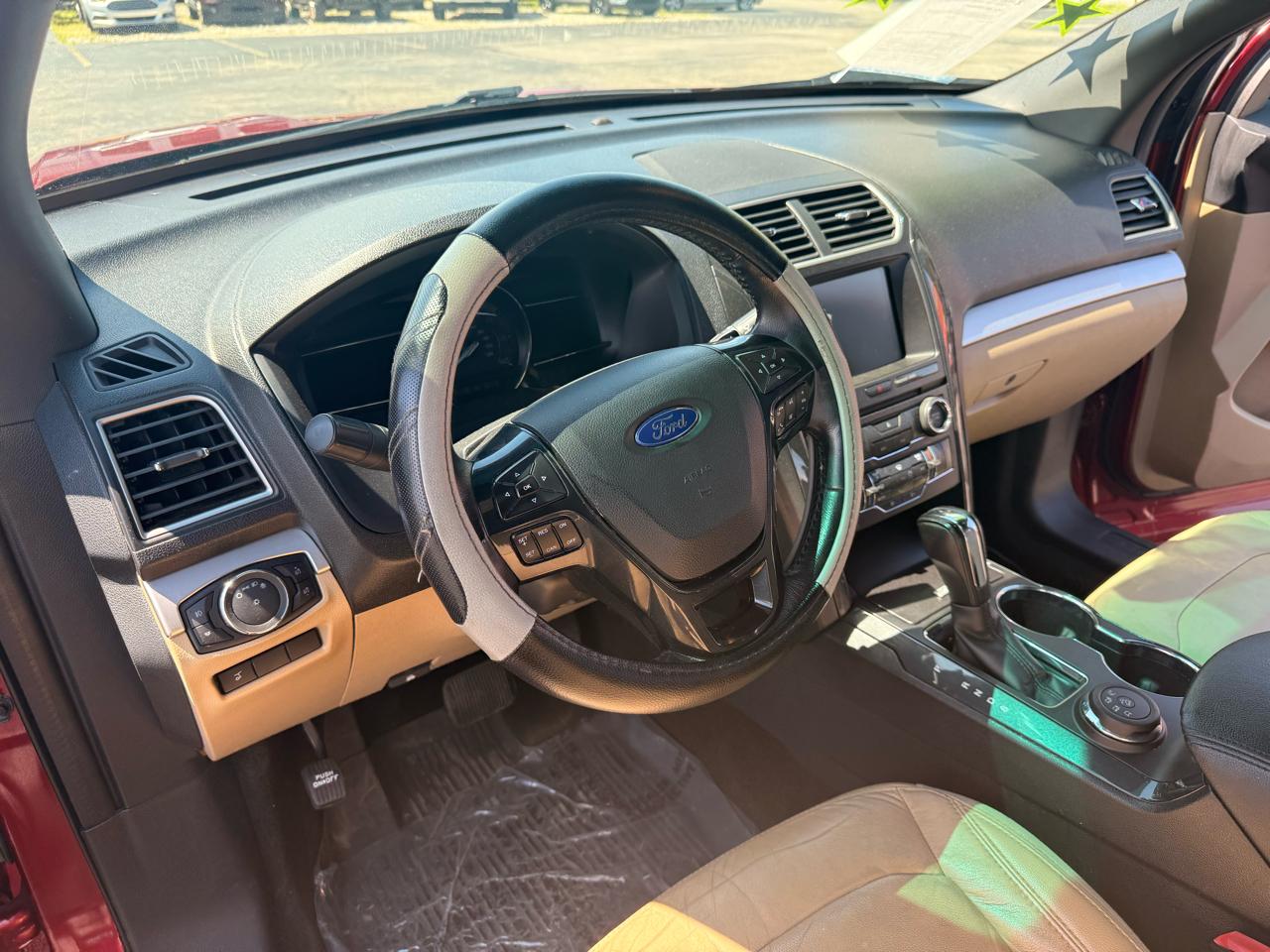 Ford Explorer 4WD 4dr XLT 2016