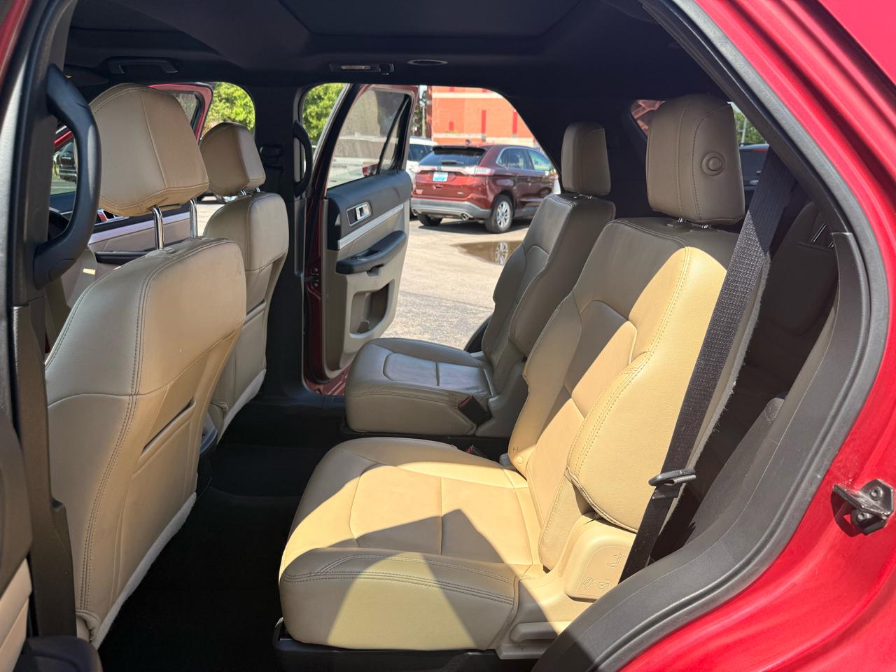 Ford Explorer 4WD 4dr XLT 2016