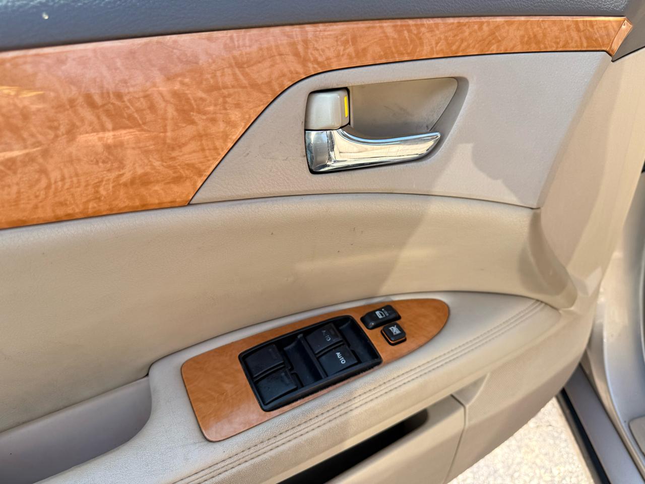 Toyota Avalon 4dr Sdn Touring (Natl) 2006