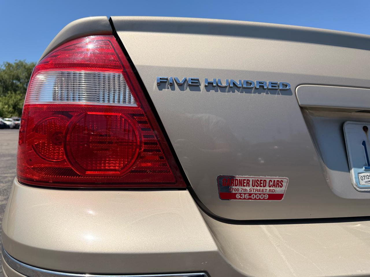 Ford Five Hundred 4dr Sdn SEL 2006