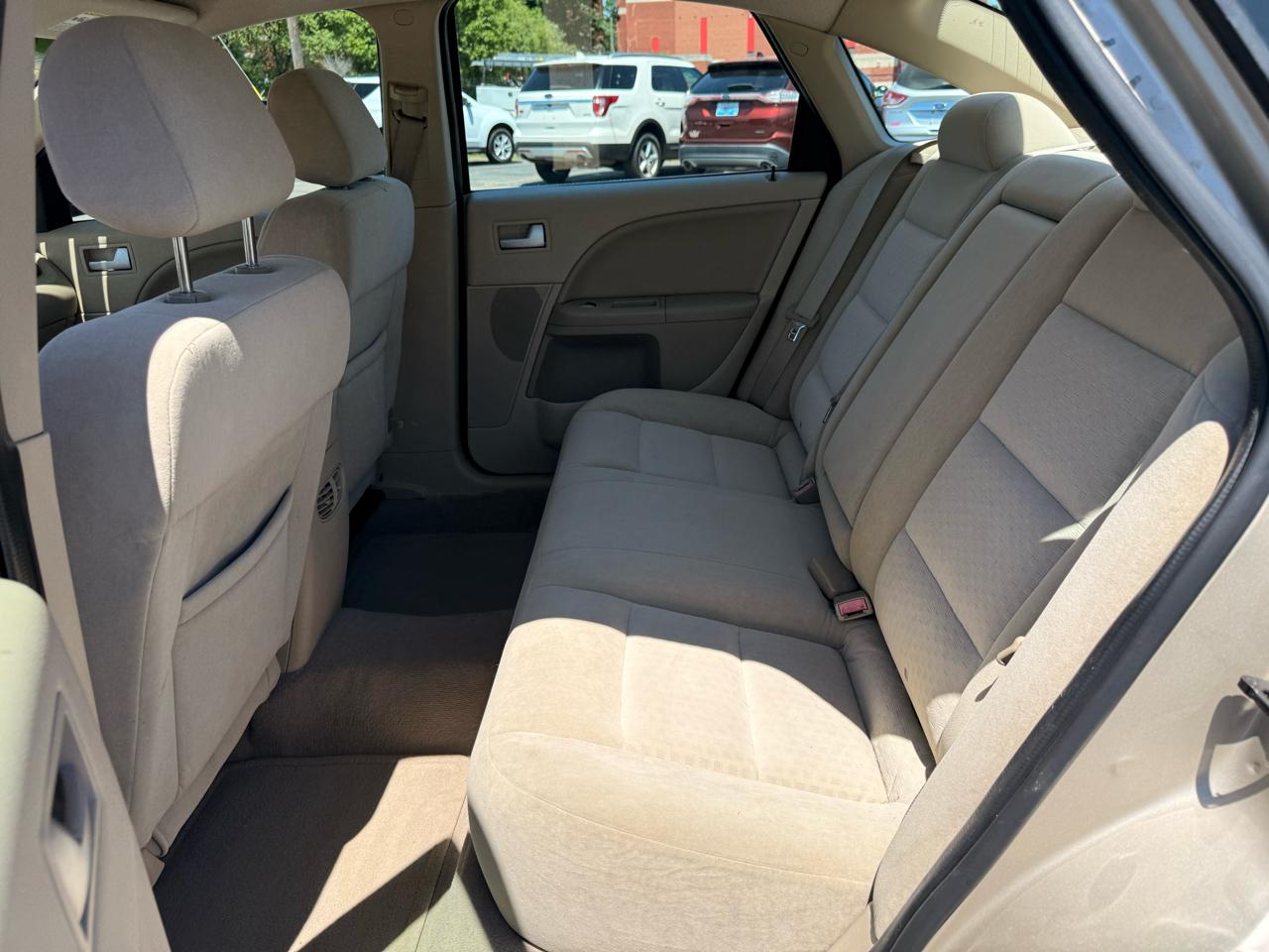 Ford Five Hundred 4dr Sdn SEL 2006