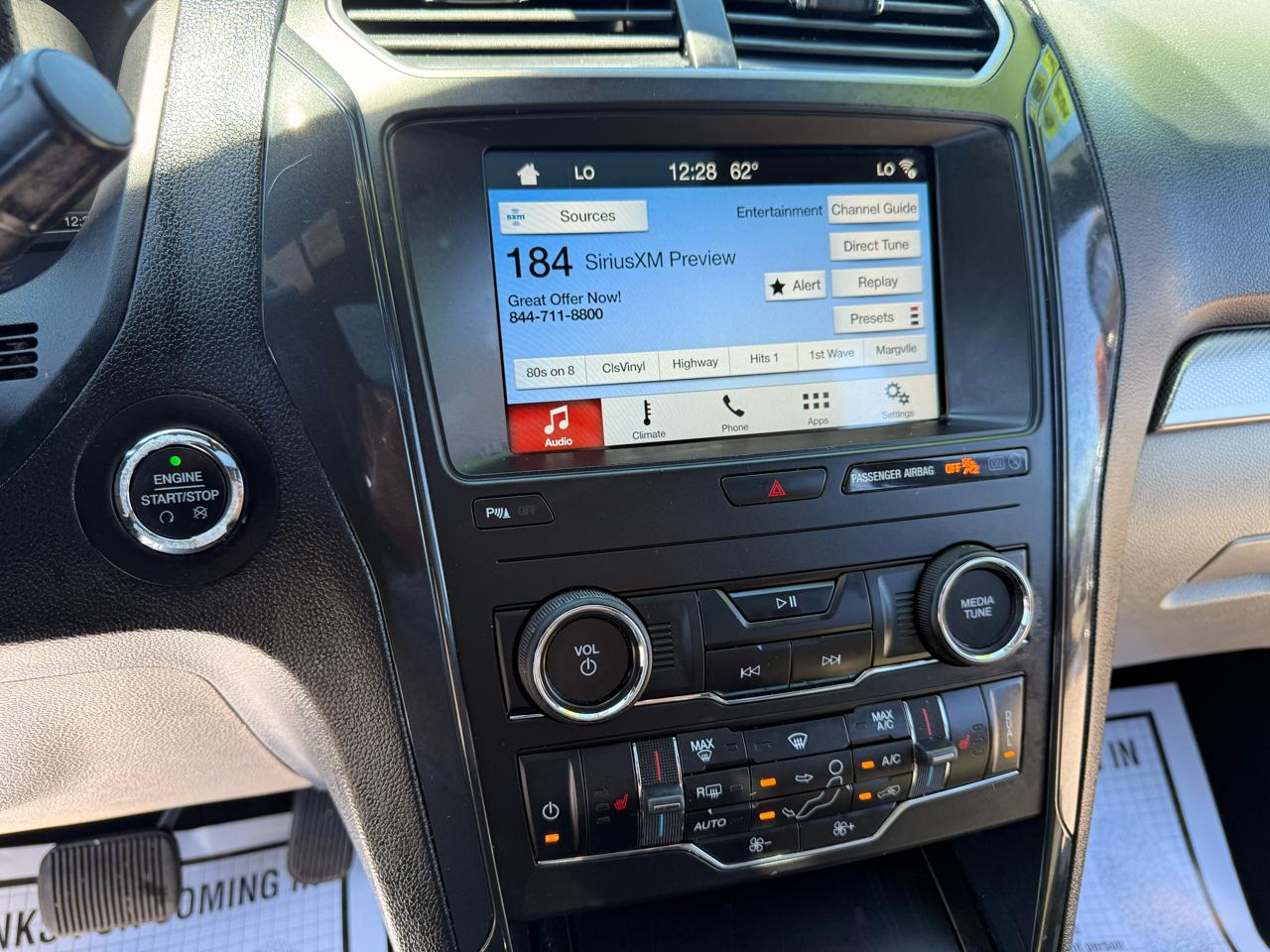 Ford Explorer XLT 4WD 2018