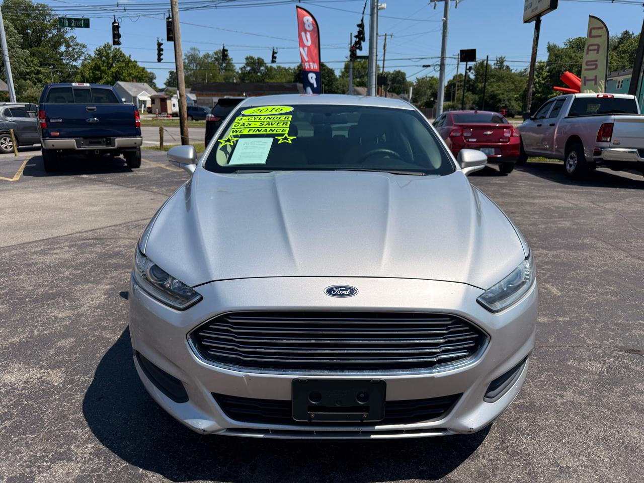 Ford Fusion 4dr Sdn SE FWD 2016