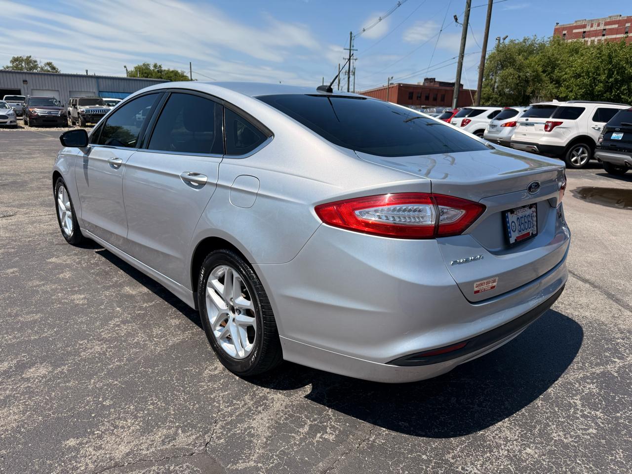 Ford Fusion 4dr Sdn SE FWD 2016