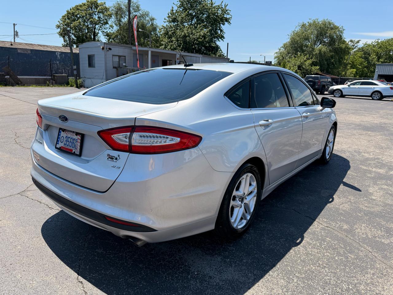 Ford Fusion 4dr Sdn SE FWD 2016