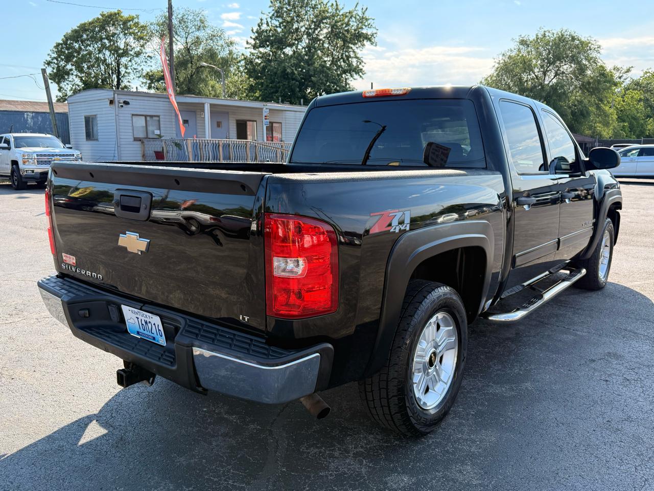 Chevrolet Silverado 1500 4WD Crew Cab 143.5" LT 2009