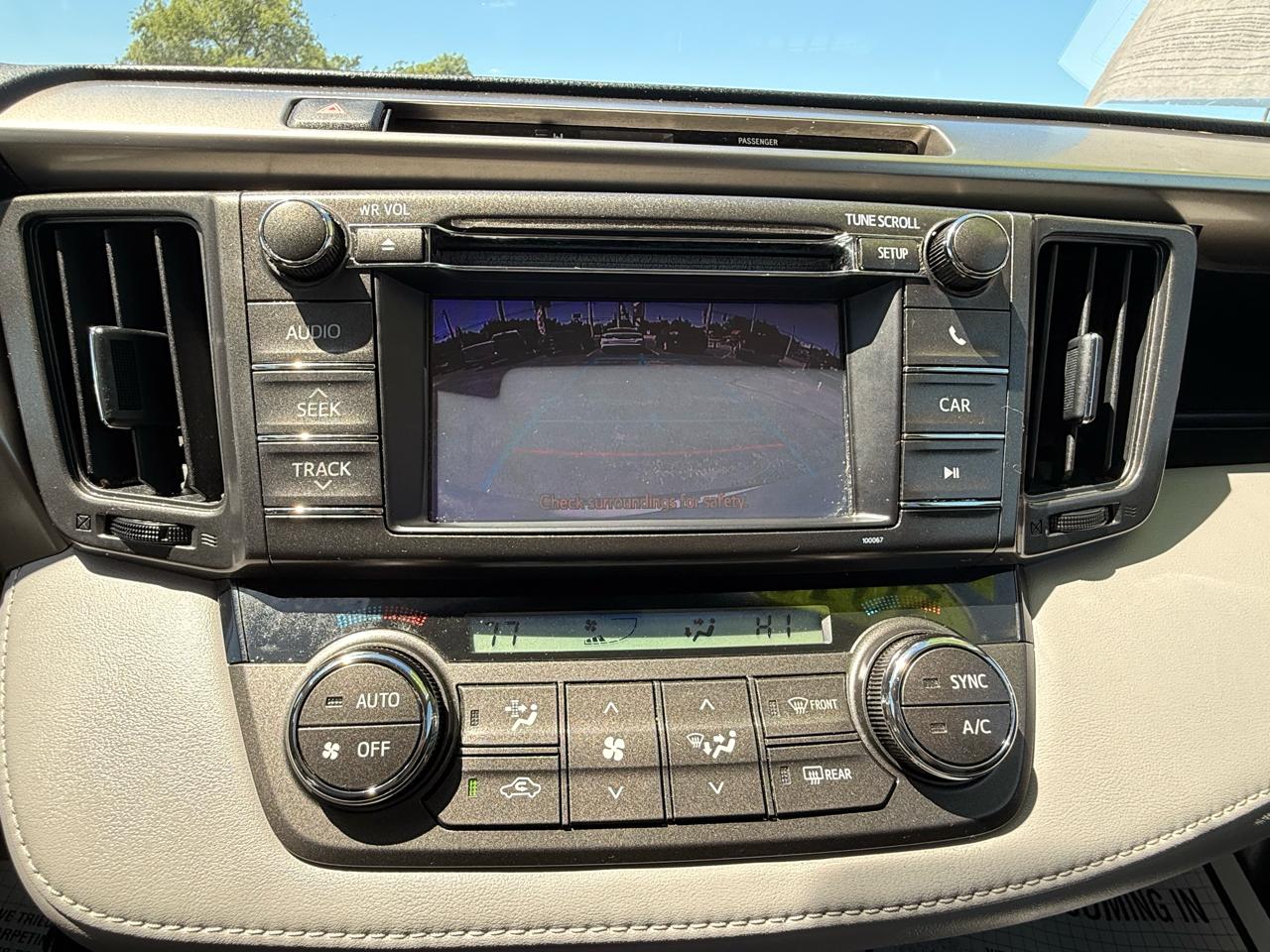 Toyota RAV4 AWD 4dr XLE (Natl) 2013