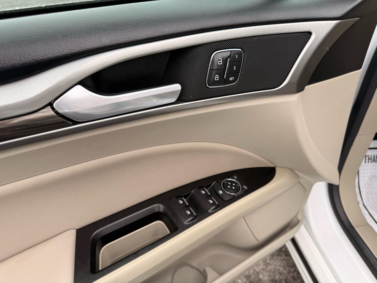 Ford Fusion SEL FWD 2019