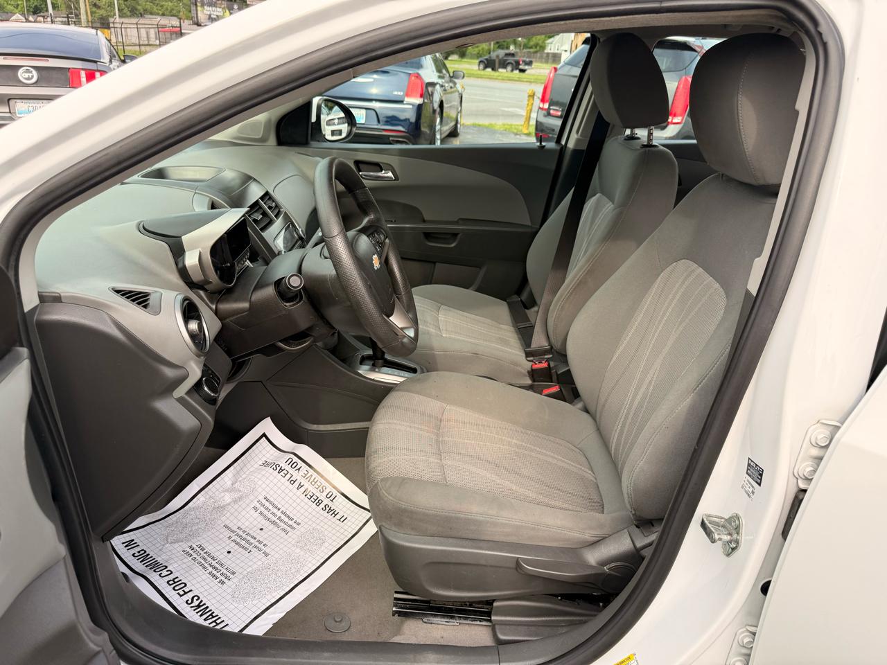 Chevrolet Sonic 4dr Sdn Auto LT 2015