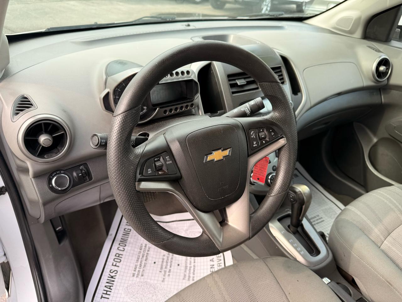 Chevrolet Sonic 4dr Sdn Auto LT 2015