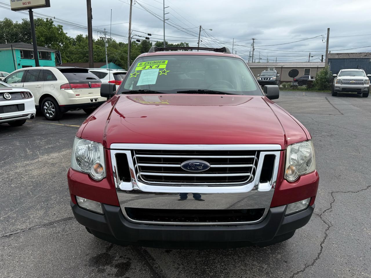 Ford Explorer Sport Trac 4WD 4dr V6 XLT 2008
