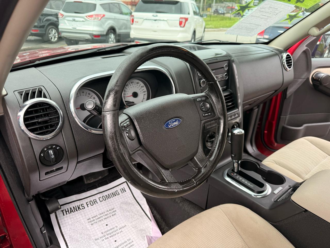 Ford Explorer Sport Trac 4WD 4dr V6 XLT 2008