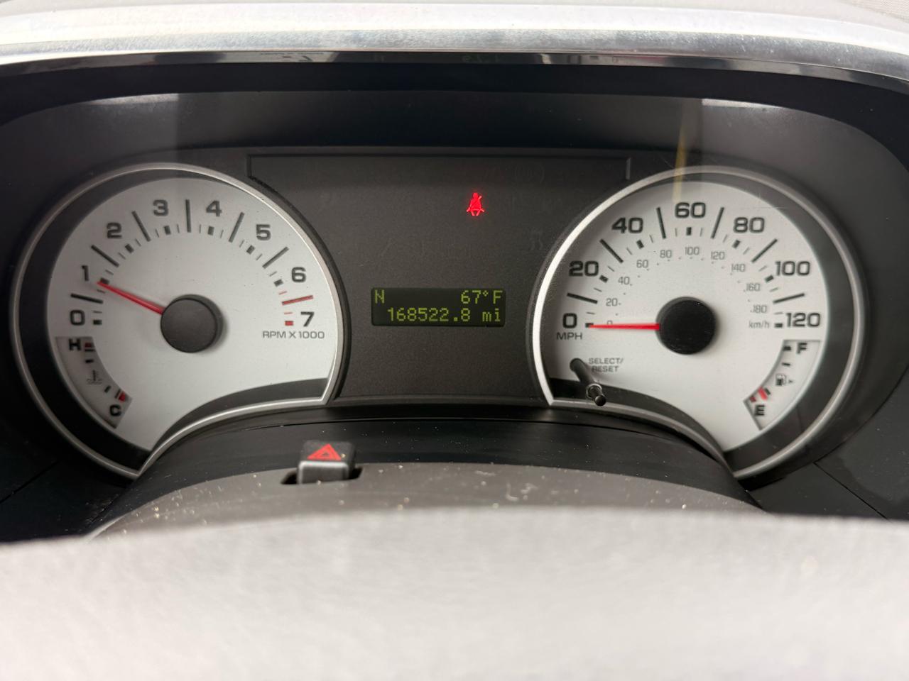 Ford Explorer Sport Trac 4WD 4dr V6 XLT 2008