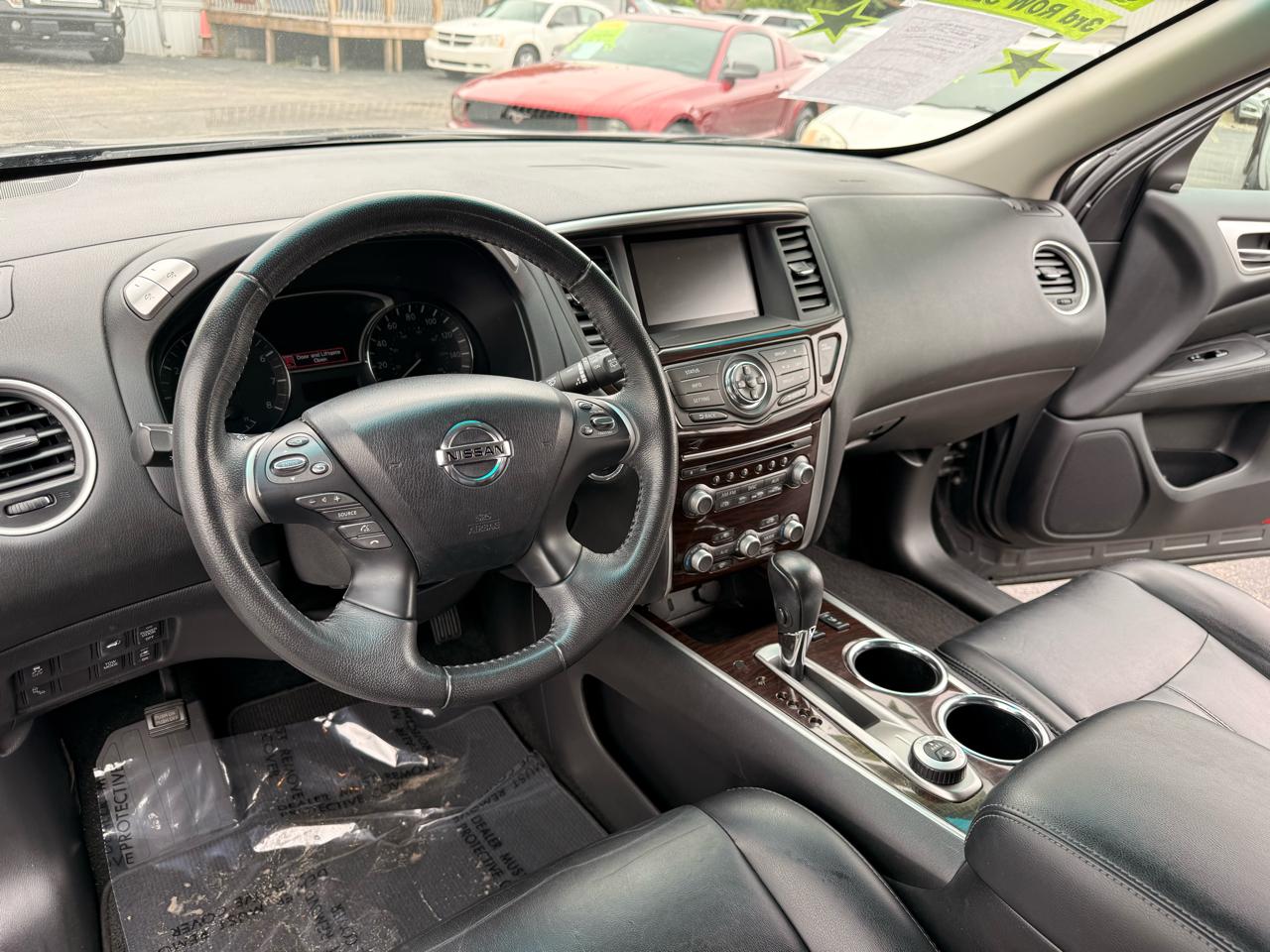 Nissan Pathfinder 4WD 4dr SL 2015