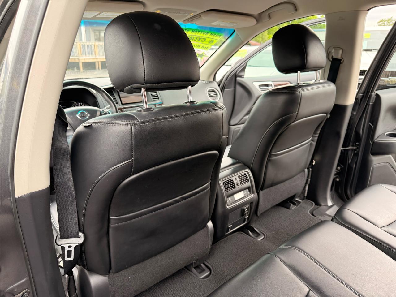 Nissan Pathfinder 4WD 4dr SL 2015