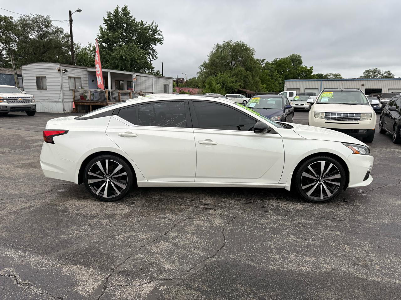 Nissan Altima 2.5 SR Sedan 2020