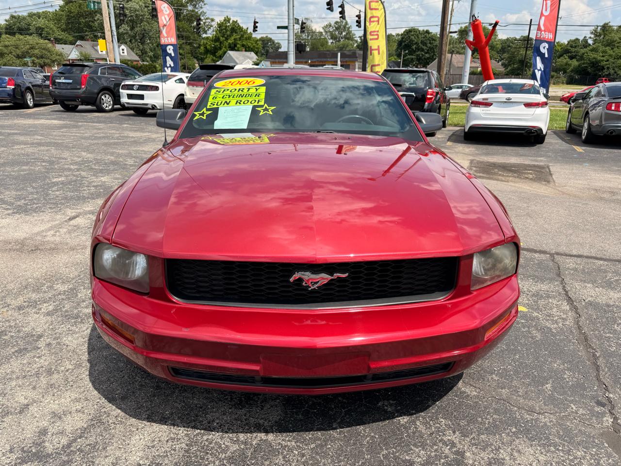 Ford Mustang 2dr Cpe Standard 2006