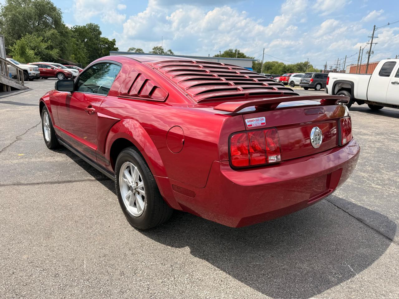 Ford Mustang 2dr Cpe Standard 2006