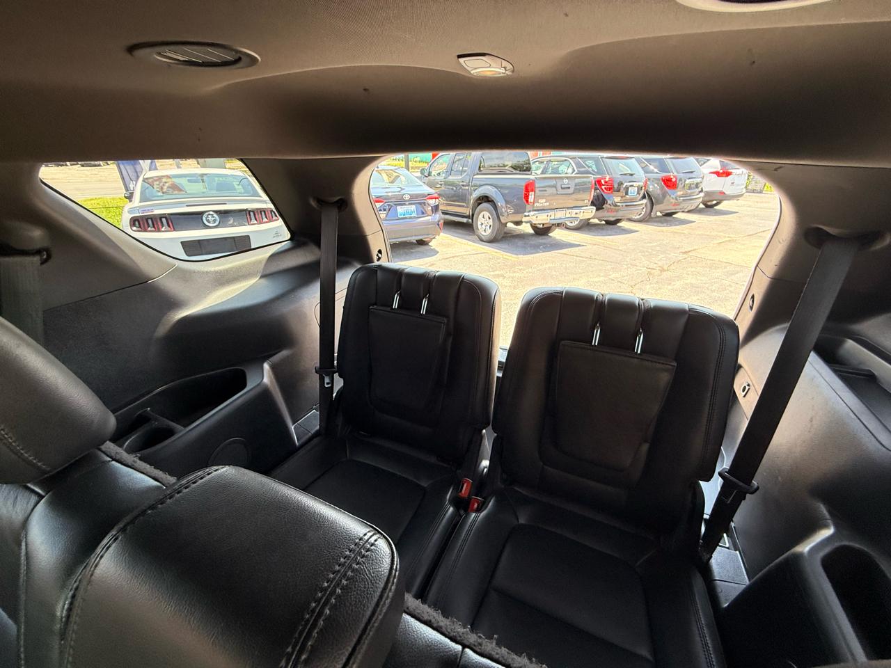 Ford Explorer FWD 4dr XLT 2012