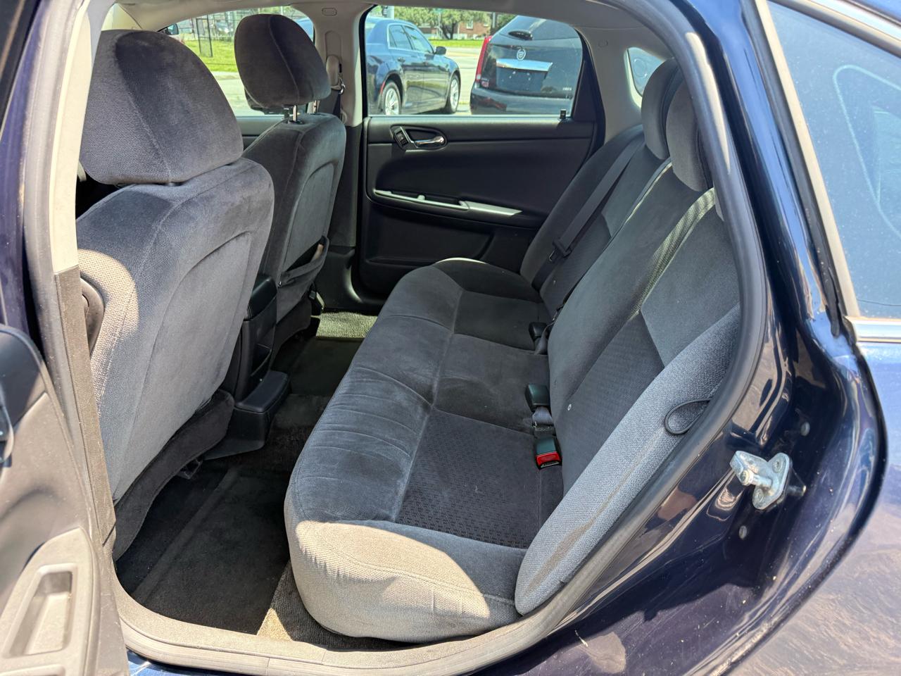 Chevrolet Impala 4dr Sdn LT Fleet 2011