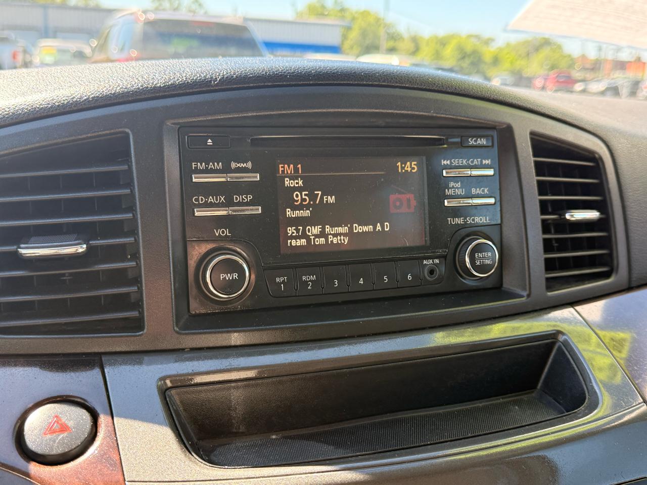 Nissan Quest 4dr SV 2013
