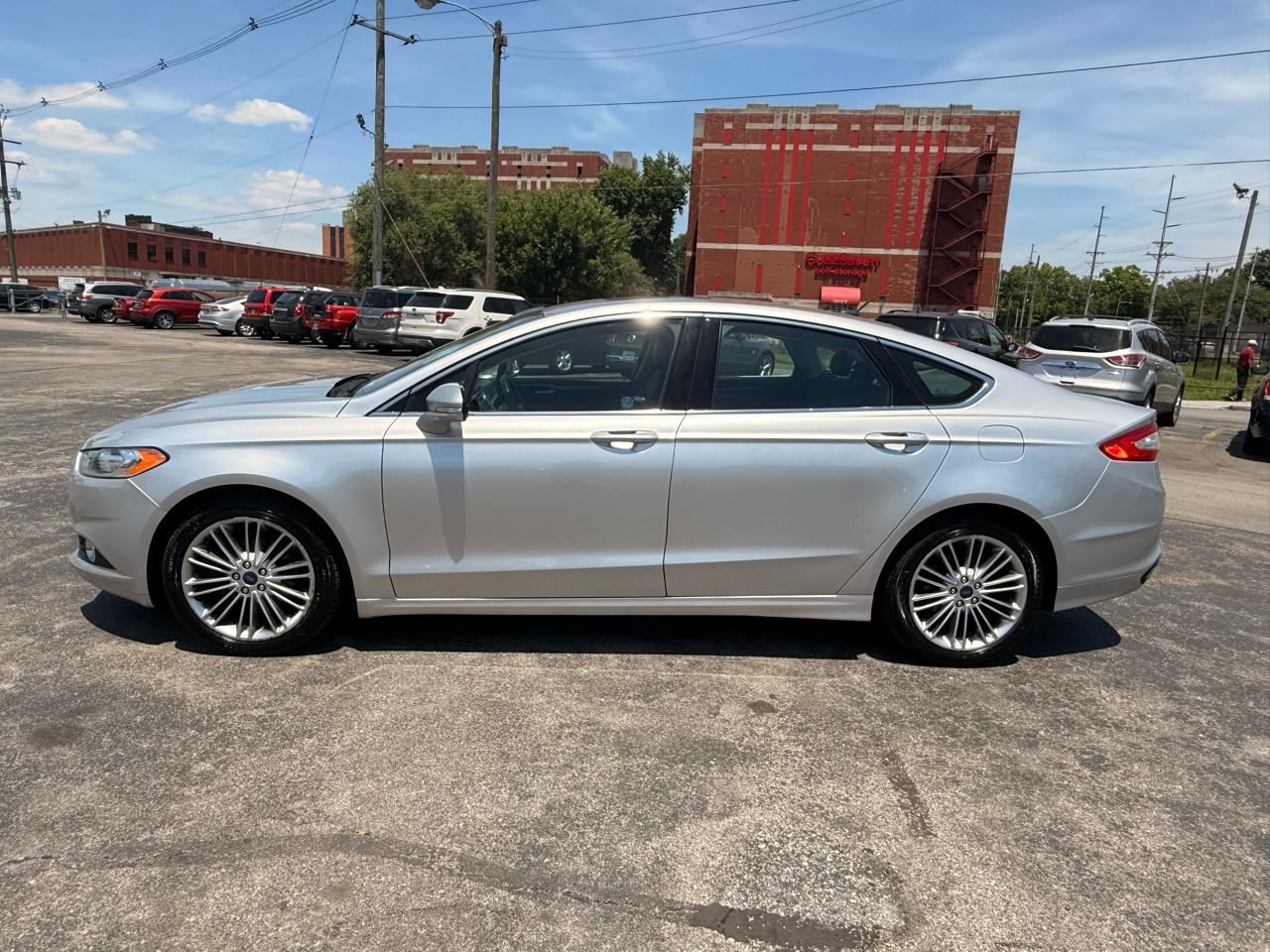Ford Fusion 4dr Sdn SE FWD 2015