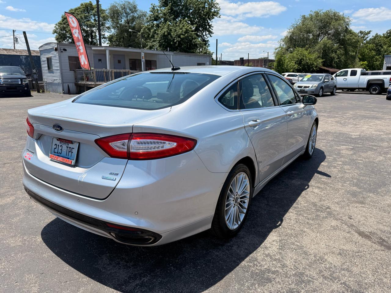 Ford Fusion 4dr Sdn SE FWD 2015
