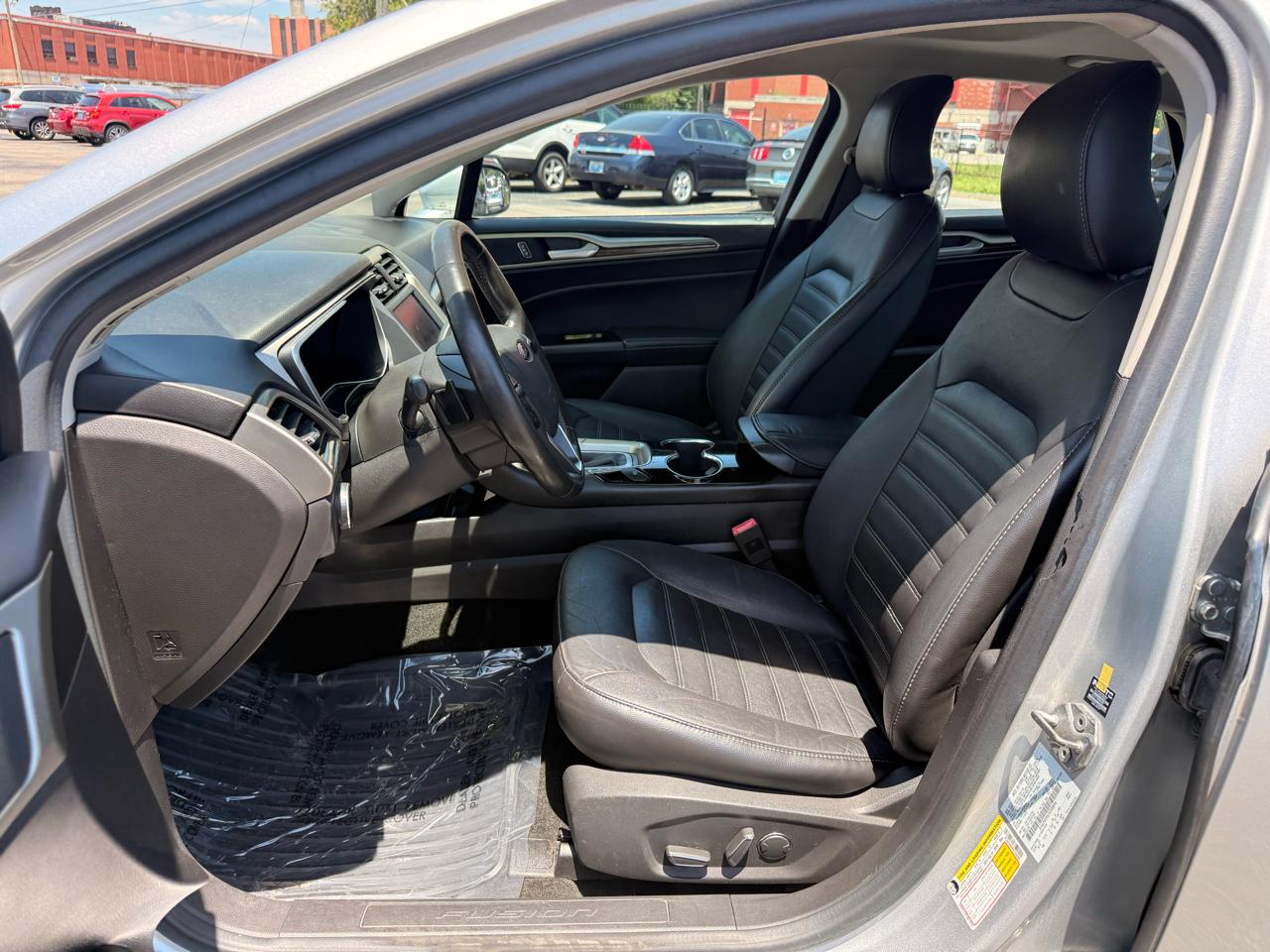 Ford Fusion 4dr Sdn SE FWD 2015