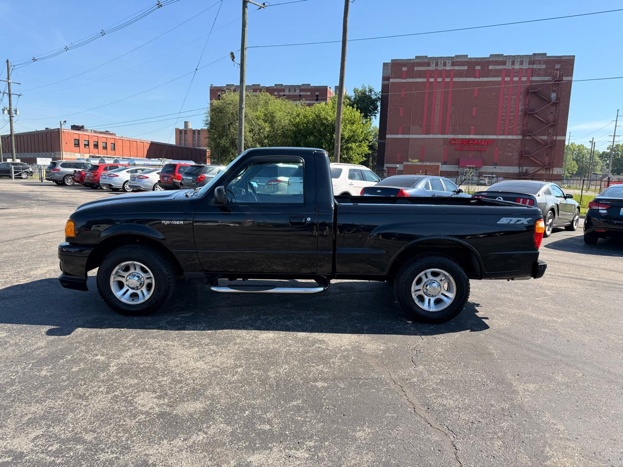 Ford Ranger Reg Cab 112" WB STX 2005