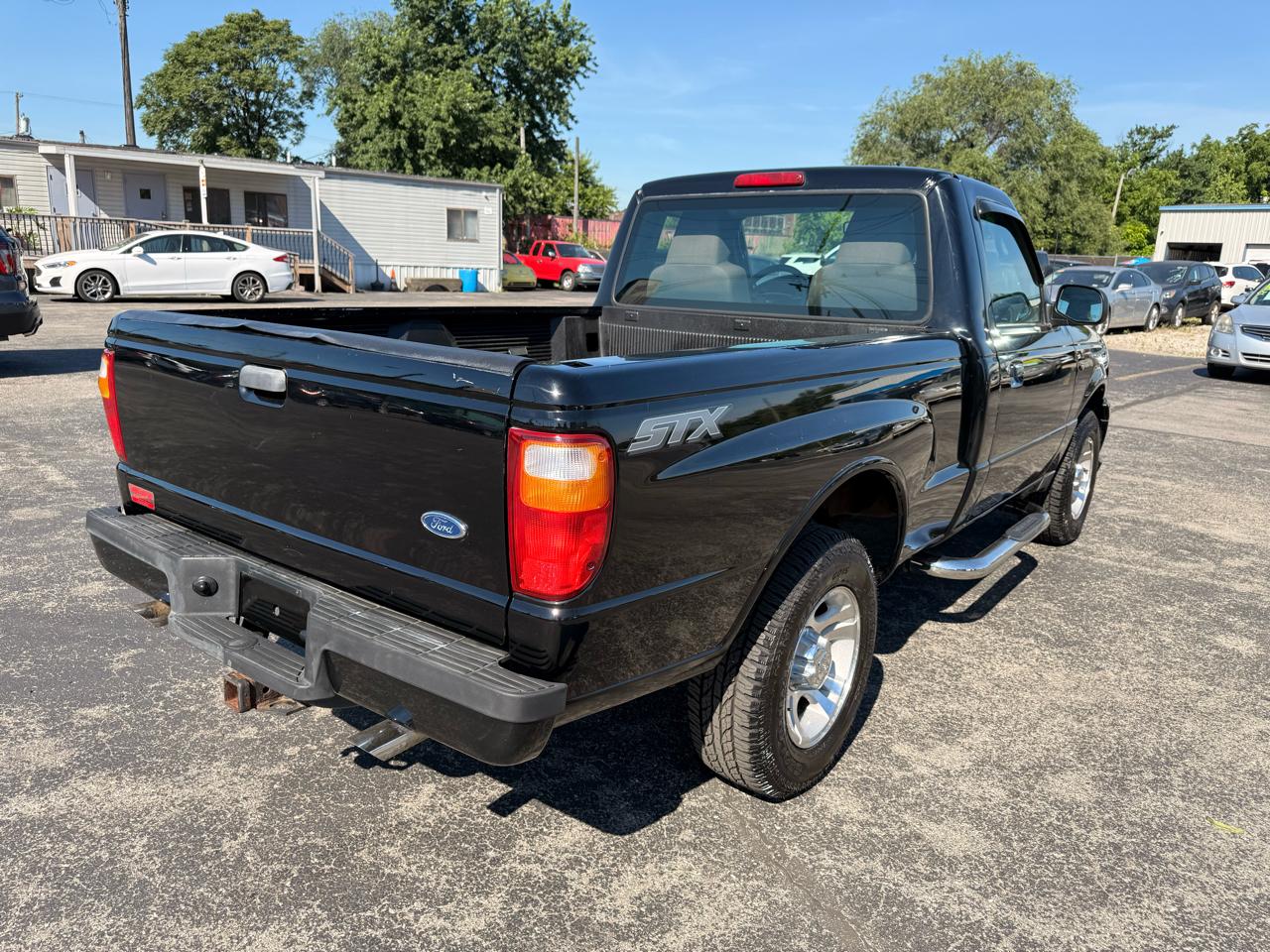 Ford Ranger Reg Cab 112" WB STX 2005