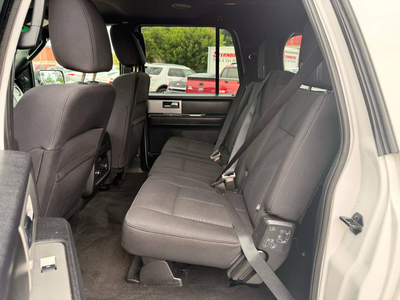Ford Expedition EL 4WD 4dr King Ranch 2015