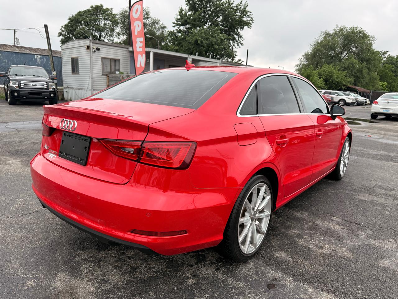 Audi A3 4dr Sdn FWD 1.8T Premium Plus 2016