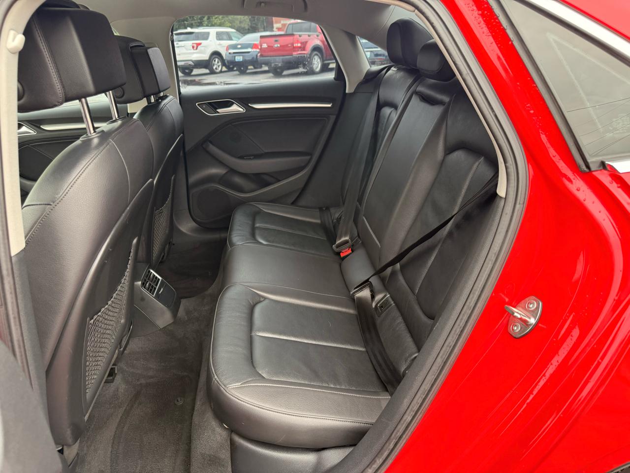 Audi A3 4dr Sdn FWD 1.8T Premium Plus 2016