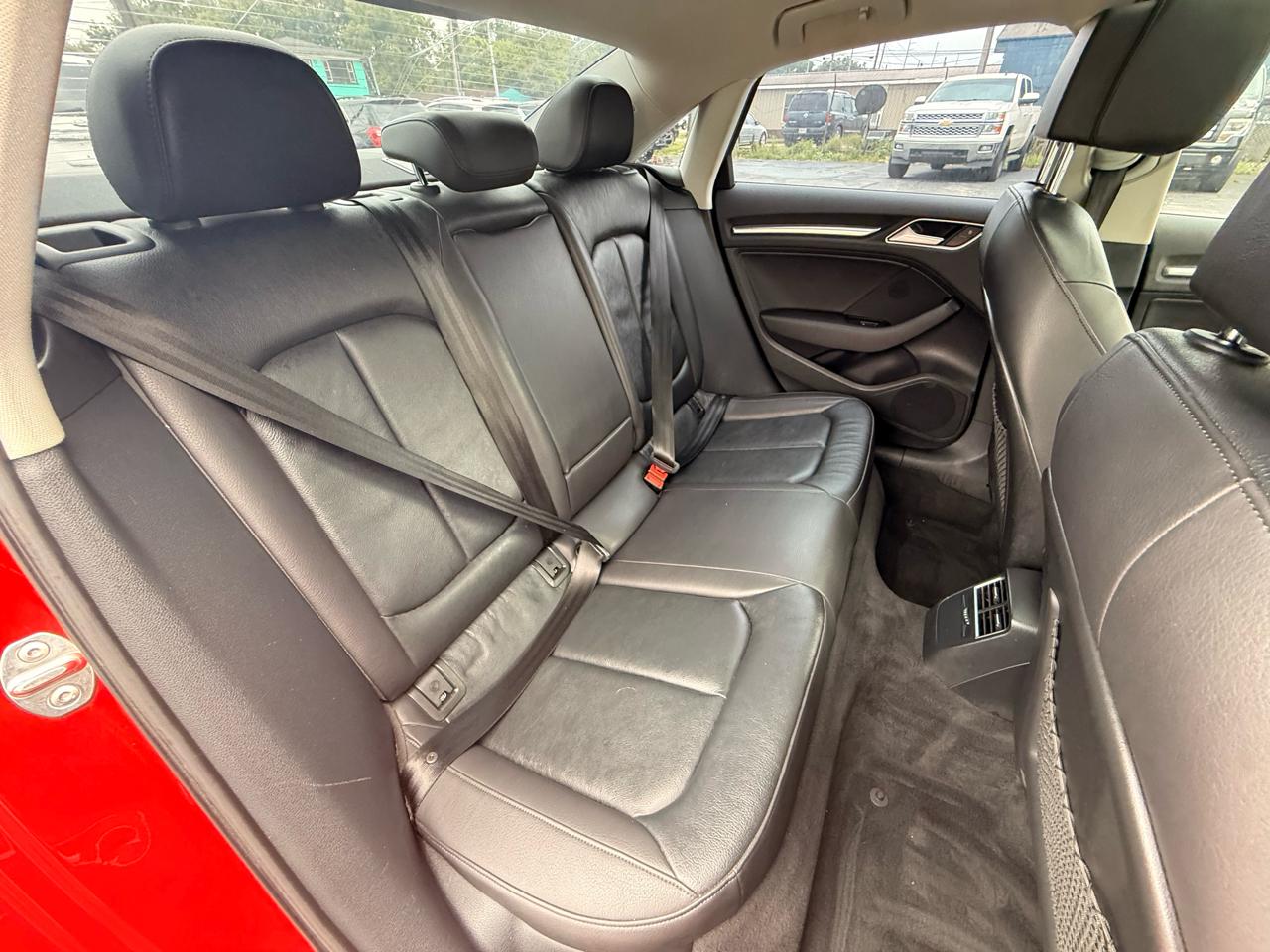 Audi A3 4dr Sdn FWD 1.8T Premium Plus 2016