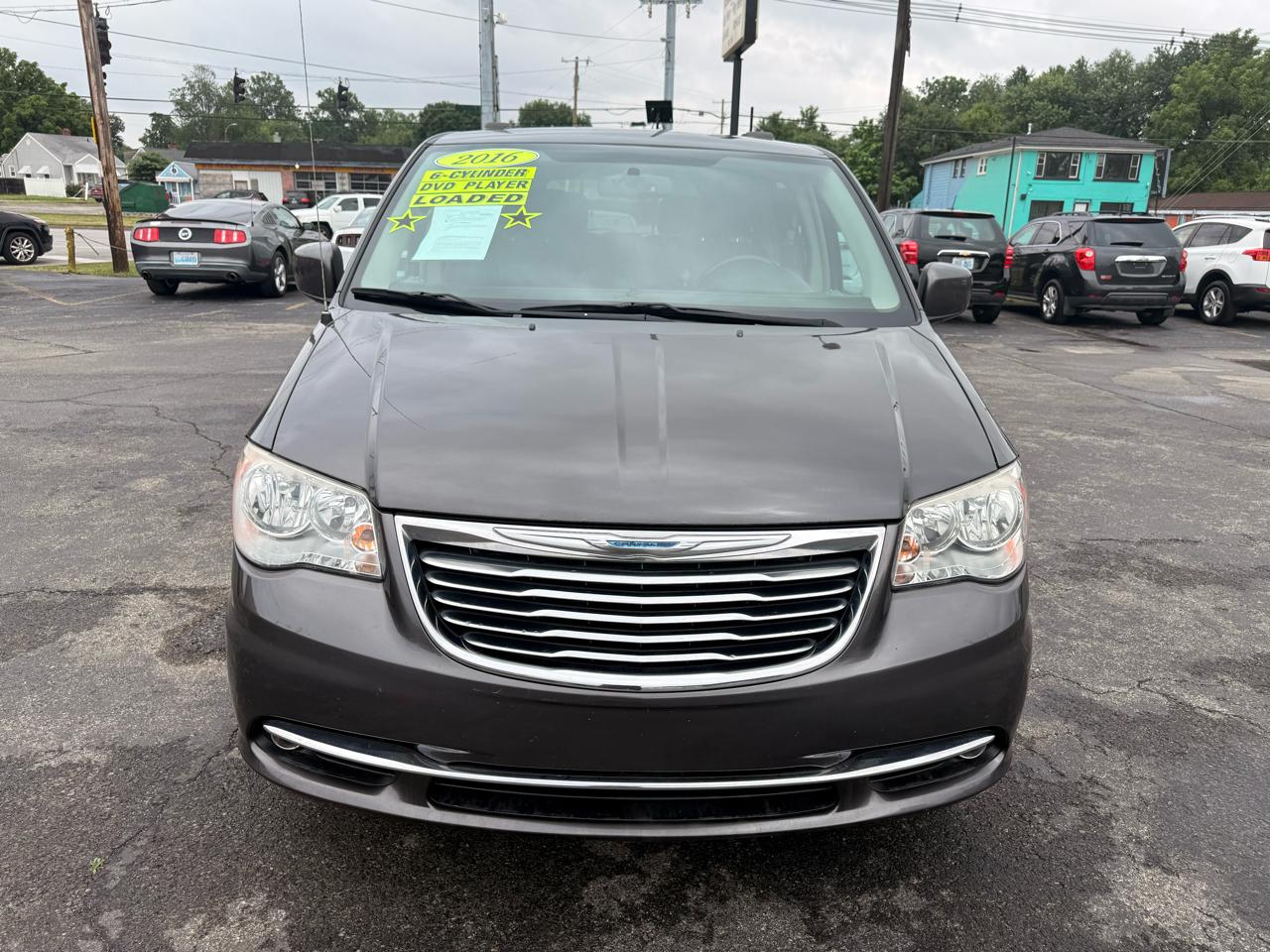 Chrysler Town & Country 4dr Wgn Touring 2016