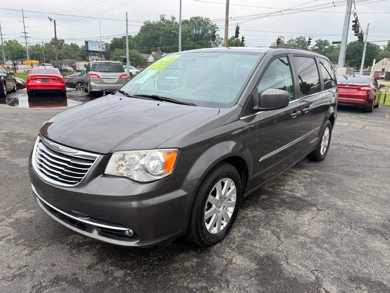 Chrysler Town & Country 4dr Wgn Touring 2016
