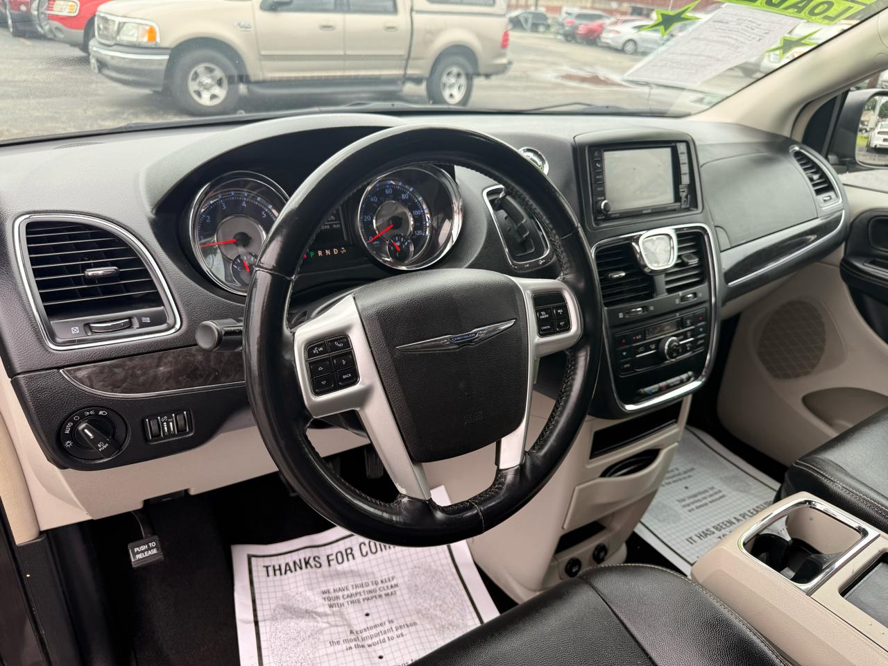 Chrysler Town & Country 4dr Wgn Touring 2016