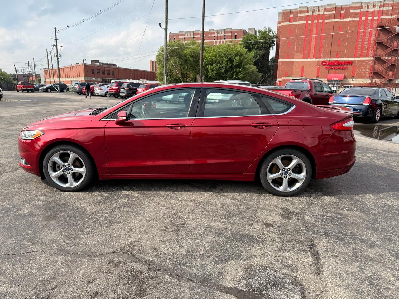 Ford Fusion 4dr Sdn SE FWD 2013